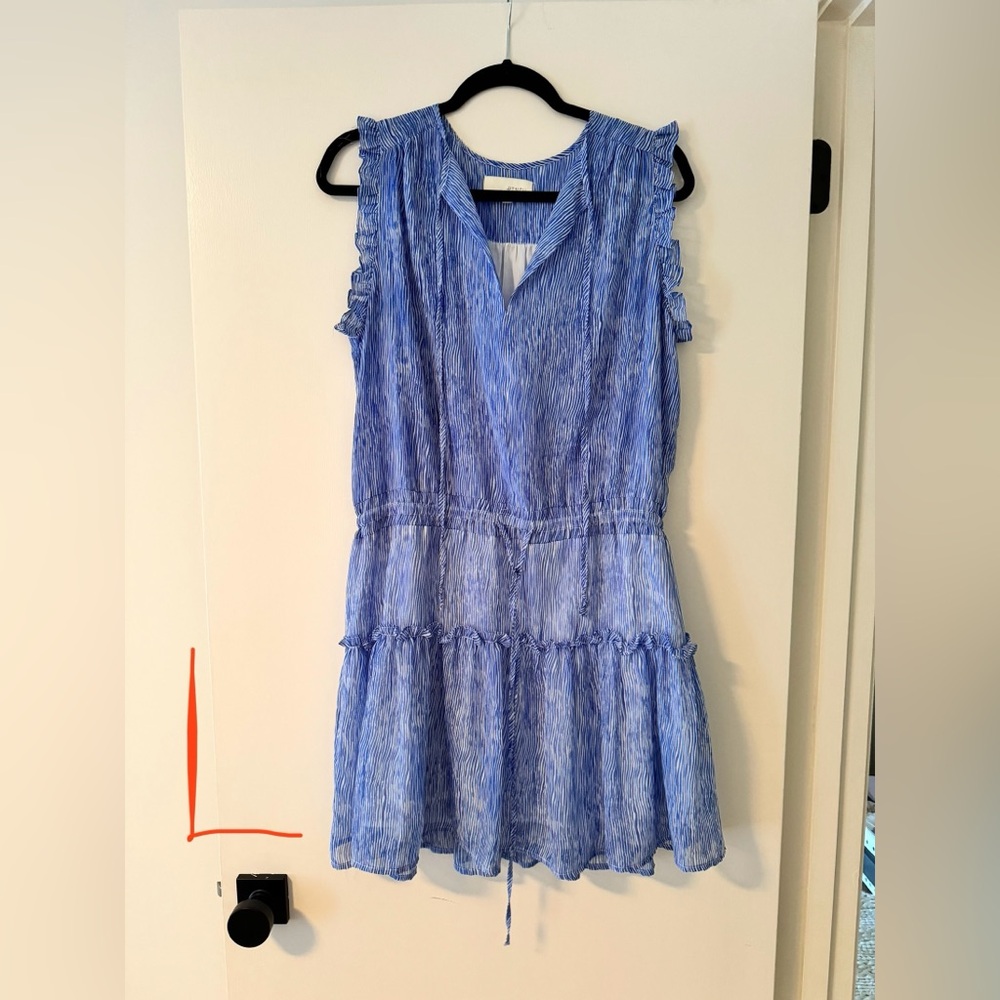 Size Large. Pinch dress.